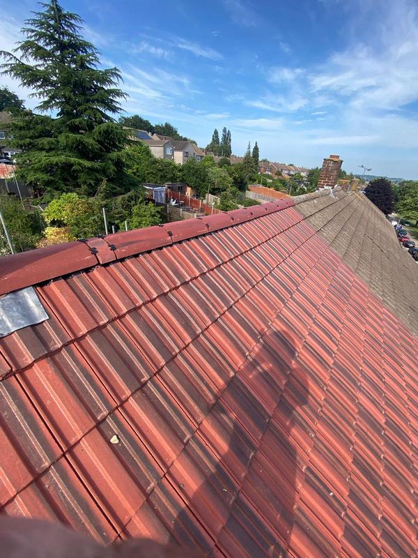 new roof tiles lead dry ridge rochester kent 01