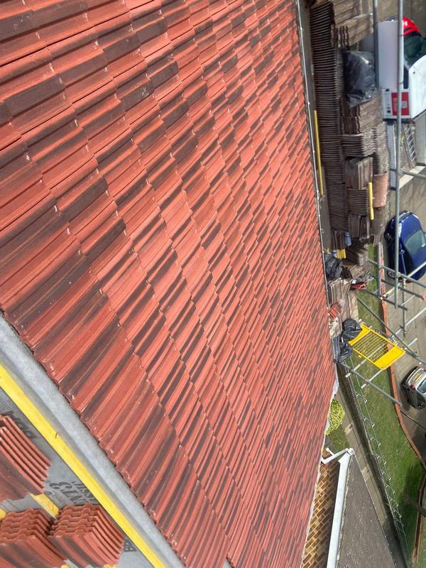 new roof tiles lead dry ridge rochester kent 05