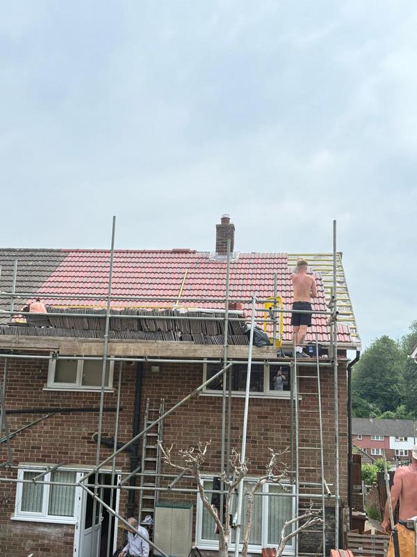 new roof tiles lead dry ridge rochester kent 07