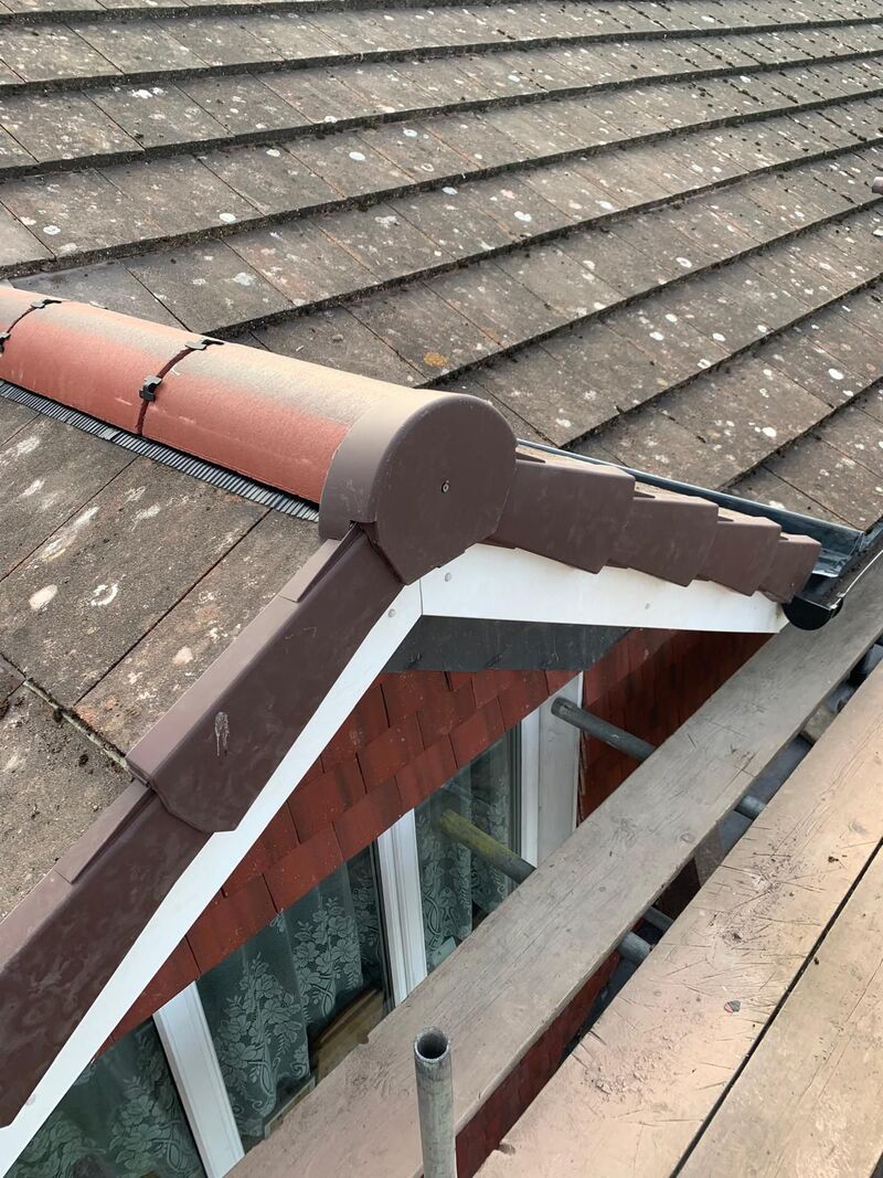 new roof dry verge and dry ridge oxted 02