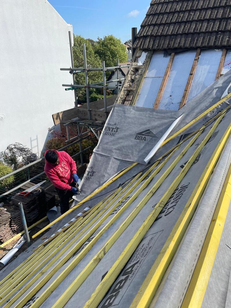 new roof with dry verge and ridge system rochester 13